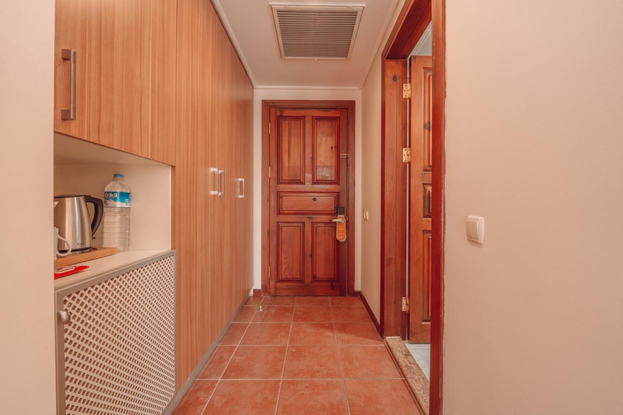 Sundia By Liberty Suncity Oludeniz Exterior foto
