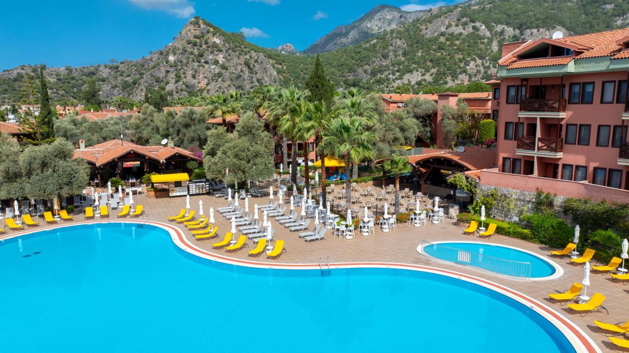 Sundia By Liberty Suncity Oludeniz Exterior foto
