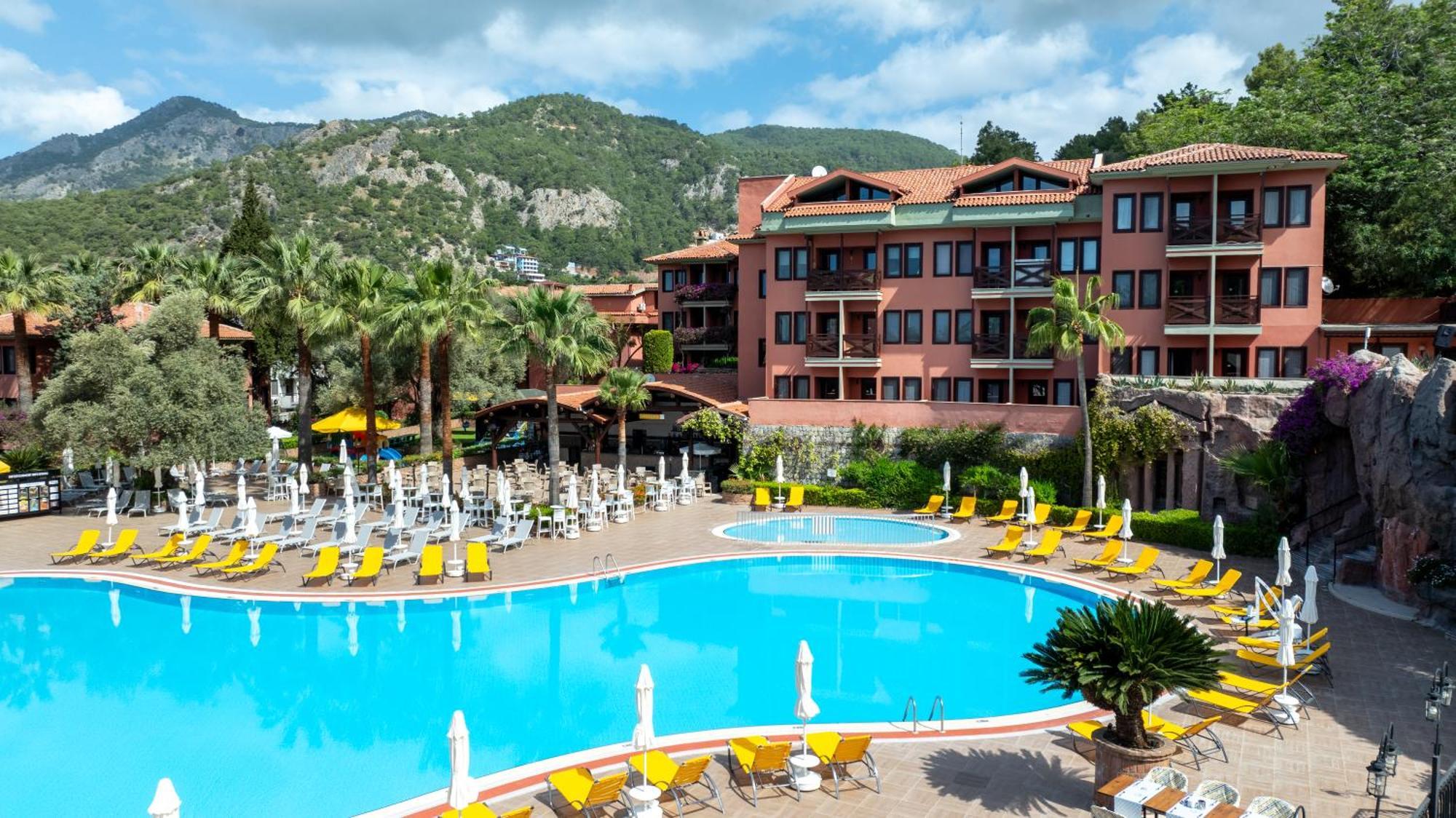 Sundia By Liberty Suncity Oludeniz Exterior foto